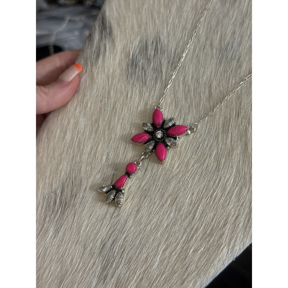 Native American SW Sterling Silver Neon Pink Jasper & CZ Cluster Lariat Necklace - Picture 5 of 11